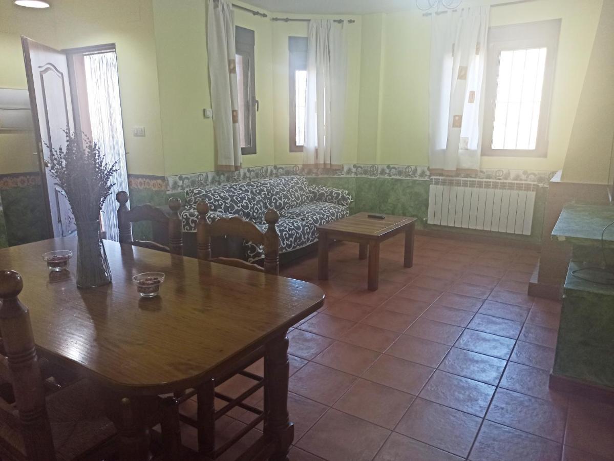 Casas Rurales Montemayor Касас-де-Ласаро Экстерьер фото