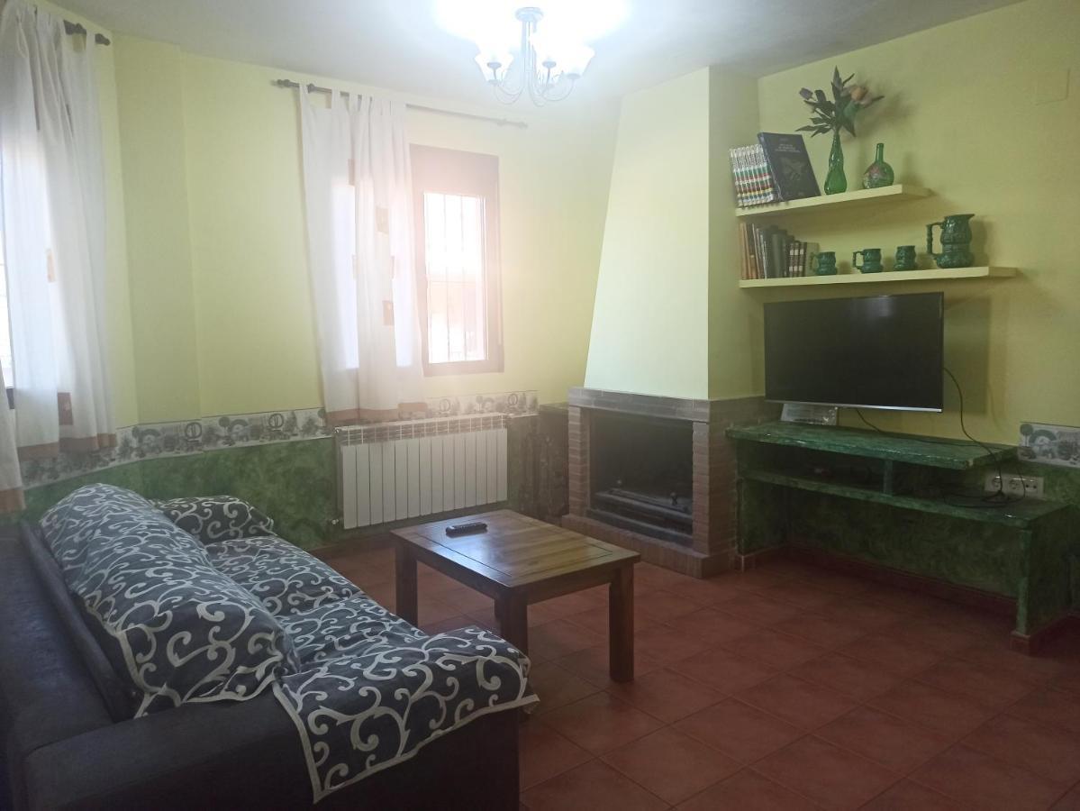 Casas Rurales Montemayor Касас-де-Ласаро Экстерьер фото